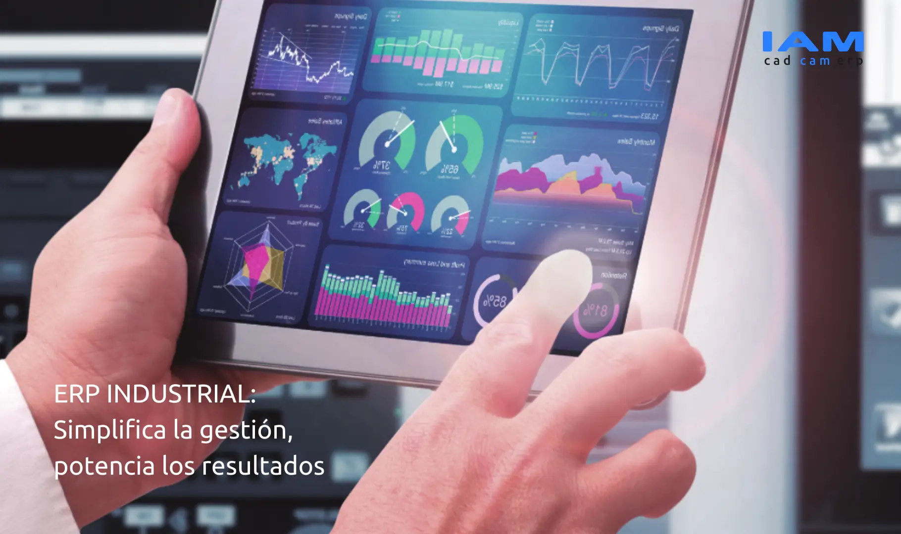 Manos sugetan tablet con erp